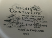 Lade das Bild in den Galerie-Viewer, SCHÜSSEL "Country Life" - Keramik / Steingut (Fine Staffordshire Ware), Englisches Landleben Scenen Motiv Dekor, Hand graviert