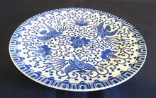 Lade das Bild in den Galerie-Viewer, 3er TEEGEDECK - Porzellan, Abstraktes Girlanden Vogel Blumenblüten Motiv Dekor