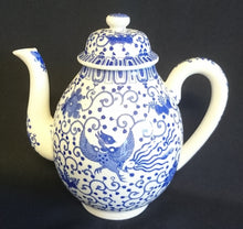 Lade das Bild in den Galerie-Viewer, 5er Set TEEKANNE MIT DECKEL + MILCHKÄNNCHEN + ZUCKERDOSE MIT DECKEL - Porzellan, Abstraktes Girlanden Vogel Blumenblüten Motiv Dekor