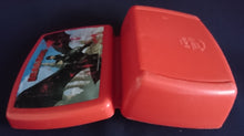 Lade das Bild in den Galerie-Viewer, BROTDOSEN -BOX MIT SCHALENEINLAGE "Dragons" - Kunststoff, Dreamworks Drachen zähmen leicht gemacht Movie Film Motiv Dekor, Verschließ- & Aufklappbar
