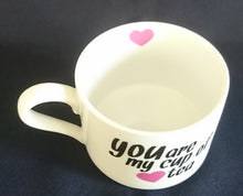 Lade das Bild in den Galerie-Viewer, TEETASSE - Porzellan, Herz Motiv / "You are my cup of tea" Schriftzug Dekor