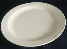 Lade das Bild in den Galerie-Viewer, SPEISETELLER - Porzellan, Einfärbiges Klassisch Dekor