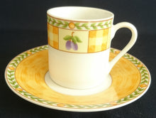 Lade das Bild in den Galerie-Viewer, 2er Set 2er ESPRESSOGEDECKE "Flirt" "Country Garden" - Porzellan, Meliertes Ranken Punktkreise Flora Pflaumen Geometrisches Motiv Dekor