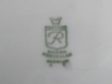 Lade das Bild in den Galerie-Viewer, SERVIERPLATTE - Porzellan, Ovale Form, Klassisch Blumen Lilien Dekor