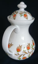 Lade das Bild in den Galerie-Viewer, KAFFEEKANNE MIT DECKEL - Porzellan, Blumen Blüten Pflanzen Früchte Motiv Dekor
