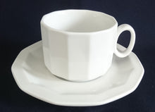 Lade das Bild in den Galerie-Viewer, 2er Set MILCHKÄNNCHEN - Porzellan, Gastronomie Einfärbiges Klassisch Dekor