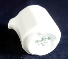 Lade das Bild in den Galerie-Viewer, 2er Set MILCHKÄNNCHEN - Porzellan, Gastronomie Einfärbiges Klassisch Dekor