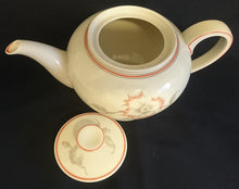 Lade das Bild in den Galerie-Viewer, 2er Set MILCHKÄNNCHEN & ZUCKERDOSE MIT DECKEL - "Winifred" - Porzellan, Blumen / Linien Klassisch Dekor