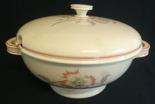 Lade das Bild in den Galerie-Viewer, SUPPENTERRINE MIT DECKEL "Winifred - Porzellan, Blumen / Linien Klassisch Dekor