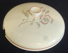 Lade das Bild in den Galerie-Viewer, SUPPENTERRINE MIT DECKEL "Winifred - Porzellan, Blumen / Linien Klassisch Dekor