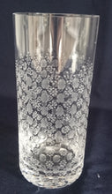 Lade das Bild in den Galerie-Viewer, LONGDRINK GETRÄNKEGLAS "Studio Linie" - Kristallglas, Geschliffenes Geometrisches Abstraktes Punkte Kreise Dekor