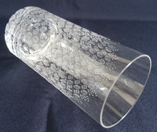 Lade das Bild in den Galerie-Viewer, LONGDRINK GETRÄNKEGLAS "Studio Linie" - Kristallglas, Geschliffenes Geometrisches Abstraktes Punkte Kreise Dekor