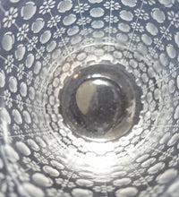 Lade das Bild in den Galerie-Viewer, LONGDRINK GETRÄNKEGLAS "Studio Linie" - Kristallglas, Geschliffenes Geometrisches Abstraktes Punkte Kreise Dekor