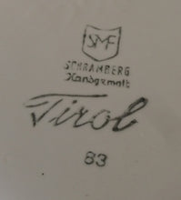 Lade das Bild in den Galerie-Viewer, 2er Set MILCHKÄNNCHEN & ZUCKERDOSE OHNE DECKEL "Tirol" - Keramik / Steingut, Rosen Motiv Dekor, Handbemalt