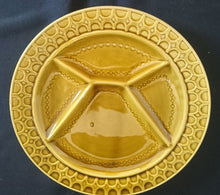 Lade das Bild in den Galerie-Viewer, FONDUETELLER (4 Kammer) - Keramik / Steingut, Einfärbiges Glänzendes Dekor, 2. Wahl