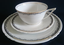 Lade das Bild in den Galerie-Viewer, TEETASSE - Porzellan, Goldrand Linien Abstrakt Ranken Girlanden Motiv Dekor