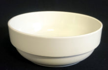 Lade das Bild in den Galerie-Viewer, DESSERTSCHALE - Porzellan, Einfärbiges Dekor