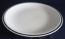 Lade das Bild in den Galerie-Viewer, 2er Set SPEISETELLER - Porzellan, Silberrand Linien Dekor