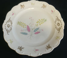 Lade das Bild in den Galerie-Viewer, SAMMELTELLER - Porzellan, Blumen / Abstrakt Gold Dekor