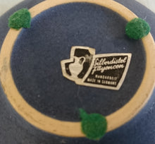 Lade das Bild in den Galerie-Viewer, 2er Set KANNE & SCHALE MIT GRIFF "Fat Lava" - Keramik / Steingut, Künstlerisches Dekor, Handarbeit