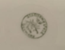 Lade das Bild in den Galerie-Viewer, DESSERTTELLER - Porzellan, Blaue Enzian Blumen Blüten Pflanzen Motiv Randdekor