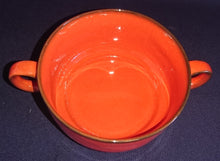 Lade das Bild in den Galerie-Viewer, SUPPENTASSEN UNTERTELLER "Scandic" - Keramik / Steingut, Linien Rand Dekor