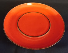 Lade das Bild in den Galerie-Viewer, SUPPENTASSEN UNTERTELLER "Scandic" - Keramik / Steingut, Linien Rand Dekor