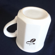 Lade das Bild in den Galerie-Viewer, KAFFEETASSE - Keramik / Steingut, Goldenes Bohne Motiv Dekor