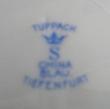 Lade das Bild in den Galerie-Viewer, DESSERTTELLER - Porzellan, China Blau Goldrand Linien Relief Dekor