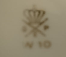 Lade das Bild in den Galerie-Viewer, TEETASSE - Porzellan, Goldrand Rosen Blumen Motiv Dekor