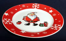 Lade das Bild in den Galerie-Viewer, 2er Set 3er KAFFEEGEDECKE "Santa" - Porzellan, Weihnachtsmann Nikolaus Sterne Schneeflocken Geschenke Motiv Dekor