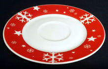 Lade das Bild in den Galerie-Viewer, 2er KAFFEEGEDECK "Santa" - Porzellan, Weihnachtsmann Nikolaus Sterne Schneeflocken Geschenke Motiv Dekor