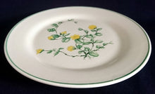 Lade das Bild in den Galerie-Viewer, 2er Set 3er KAFFEEGEDECKE - Keramik / Steingut, Blumenblüten Pflanzen Flora Randlinie Motiv Dekor