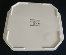 Lade das Bild in den Galerie-Viewer, BEILAGENSCHALE "Avantgarde" - Keramik / Steingut, Geometrisches Streifen Kreise Dekor, Mittig Orange