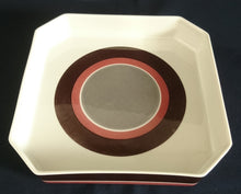 Lade das Bild in den Galerie-Viewer, SCHALE "Avantgarde" - Keramik / Steingut, Modernes Kreise Streifen Dekor, Mittig Grau