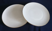 Lade das Bild in den Galerie-Viewer, DESSERTTELLER - Porzellan, Klassisch Goldrand Motiv Dekor