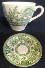 Lade das Bild in den Galerie-Viewer, UNTERTASSE "Indian Tree" (Limited) - Keramik / Steingut, Staffordshire Abstrakt Blatt Blätter Pflanzen Pfeil Motiv Dekor, Hand graviert (Hand Engraved)

