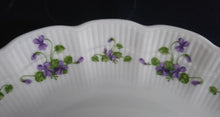 Lade das Bild in den Galerie-Viewer, 2er Set 3er KAFFEEGEDECKE &quot;Viola&quot; - Porzellan, Flora Veilchen Blumenblüten Blatt Blätter Motiv Dekor
