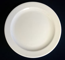 Lade das Bild in den Galerie-Viewer, DESSERTTELLER - Porzellan, Einfärbiges Gastronomisches Motiv Dekor
