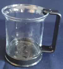 Lade das Bild in den Galerie-Viewer, 2er Set TEETASSEN - Hartglas &amp; Kunststoff, Modernes Zweifärbiges Motiv Design Dekor
