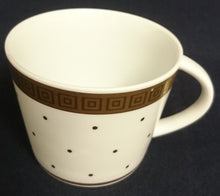 Lade das Bild in den Galerie-Viewer, 2er Set 3er KAFFEEGEDECKE - Porzellan, Goldrand Breite Streifen Vierecke Quadrate Schachbrett Punkte Motiv Dekor
