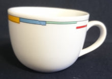 Lade das Bild in den Galerie-Viewer, KAFFEETASSE &quot;Atlantic&quot; - Porzellan, Balken Linien Rechtecke Striche Motiv Dekor
