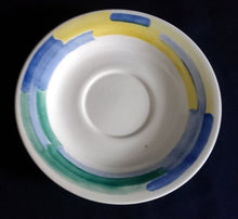 Lade das Bild in den Galerie-Viewer, 2er Set UNTERTASSEN - Porzellan, Flora Blatt Blätter Abstrakt Viereck Motiv Dekor
