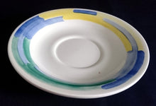 Lade das Bild in den Galerie-Viewer, 2er Set UNTERTASSEN - Porzellan, Flora Blatt Blätter Abstrakt Viereck Motiv Dekor
