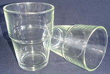 Lade das Bild in den Galerie-Viewer, GETRÄNKEGLAS - Hartglas, Mittiger Relief Halte Knick Form Motiv Dekor
