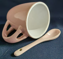 Lade das Bild in den Galerie-Viewer, ESPRESSO~ KAFFEETASSE &amp; LÖFFEL - Keramik / Steingut, Moderne Einfärbige Form Dekor (Rosa)
