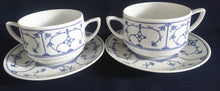 Lade das Bild in den Galerie-Viewer, 2er Set 2er SUPPENTASSEN GEDECKE - Porzellan, Indisch Blau Strohblumen Motiv Dekor
