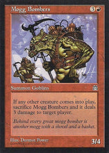 Lade das Bild in den Galerie-Viewer, MOGG BOMBERS, Magic -The Gathering-, Ausgabe / Set /  Serie Felsenburg (Stronghold) 1998
