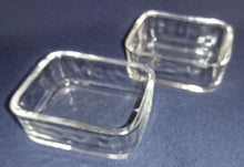 Lade das Bild in den Galerie-Viewer, 2er Set DIPSCHÄLCHEN - Hartglas, Rechteckig Quadratisch Modern Motiv Dekor
