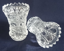 Lade das Bild in den Galerie-Viewer, 2er Set KLEINE BLUMENVASE - 24% Pbo Bleikristall, Geschliffen Geometrisch Oktagon Streifen Balken Stern Dekor (G) (BC)

